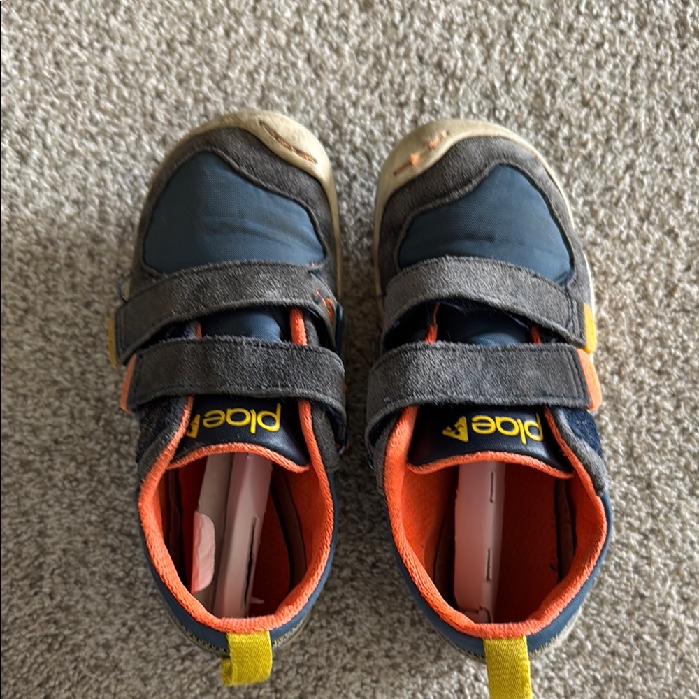 PLAE Blue Sneakers for Everyday Comfort